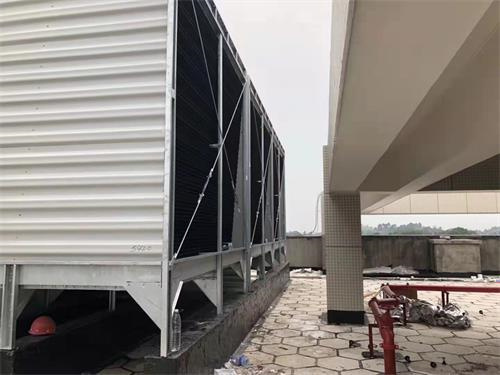 閉式冷卻塔和冷凍機的區別是什么？(開式冷卻塔與閉式