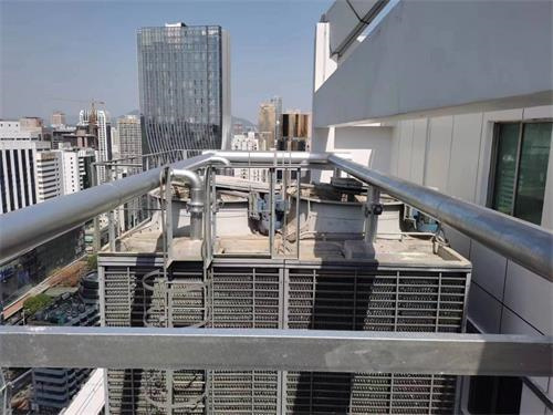 冷卻塔廠家分析冷卻塔的水量損失原因(如何判斷冷卻塔設(shè)備好壞)